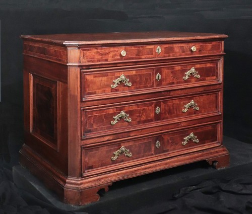 17th century - chest of drawers, Tuscany 17th century