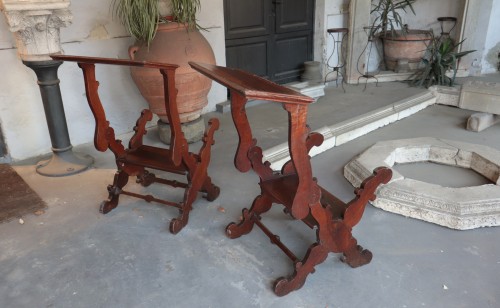Pair Of Walnut Kneeler Seats, Tuscany 17th Century - 