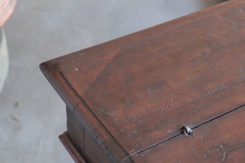 18th century - Small Writing Desk, Tuscany Early 18th Century