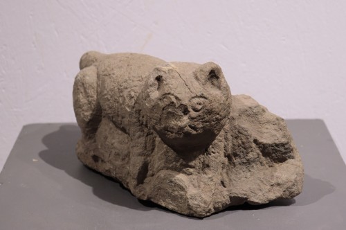 Stone sculpture &quot;Feline animal&quot;, 15th century - 