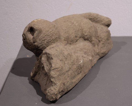 Stone sculpture &quot;Feline animal&quot;, 15th century - Middle age