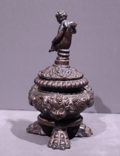 Bronze inkwell, Veneto, 16th century - Decorative Objects Style 
