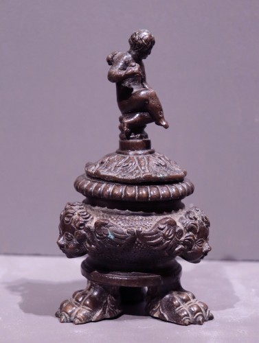 <= 16th century - Bronze inkwell, Veneto, 16th century