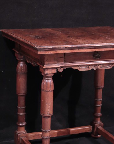 Walnut Table, Florence, 16th Century - 