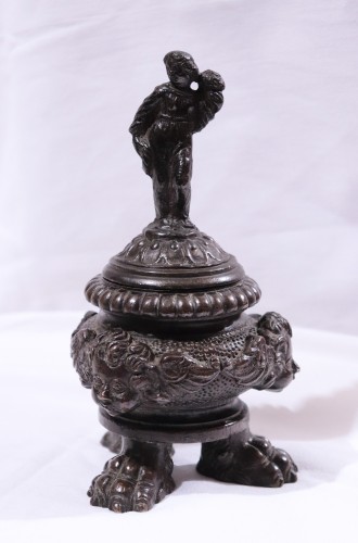 Bronze inkwell, Venice 16th century - Decorative Objects Style Renaissance