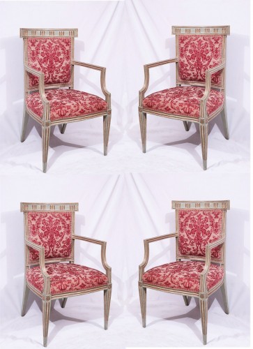 Louis XVI - 4 Lacquered and gold armchairs, Tuscany late 18th century