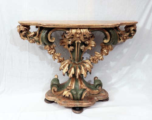 17th century - Gilded and lacquered console, Rome, 17th century 
