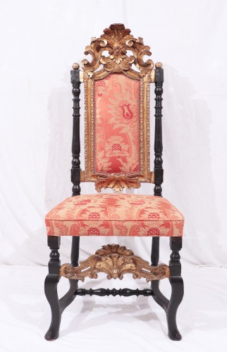 Armchair with golden decoration, late 17th early 18th century Central Italy - 