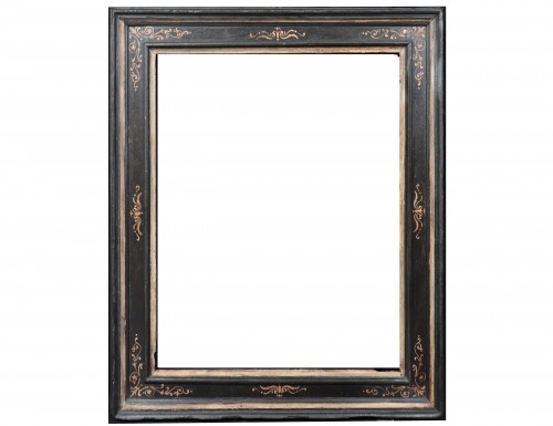 Frame with lacquered decoration, Tuscany 17th century