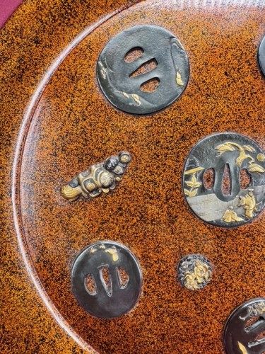 Plateau laque avec tsuba - Arts d