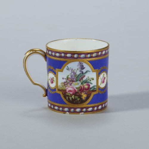 Porcelain & Faience  - 18th century Sèvres porcelain litron cup