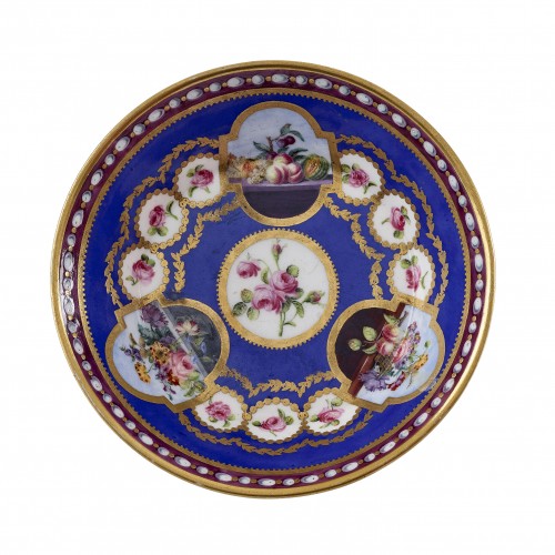 Antiquités - 18th century Sèvres porcelain litron cup