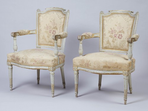 Quatre fauteuils cabriolets Louis XVI - Sièges Style Louis XVI