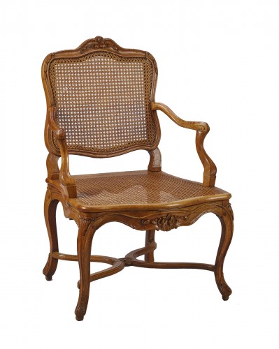 Fauteuil canné estampillé Nogaret à Lyon