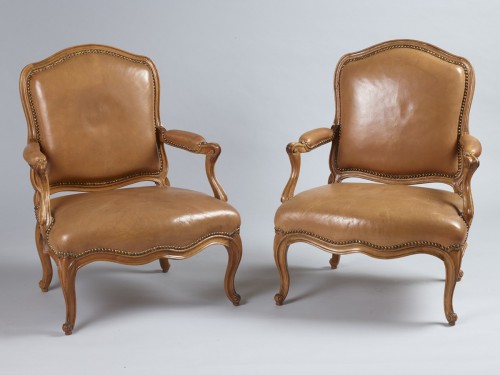 Paire de fauteuils "coin de feu" estampillés Louis Cresson - Galerie Damidot