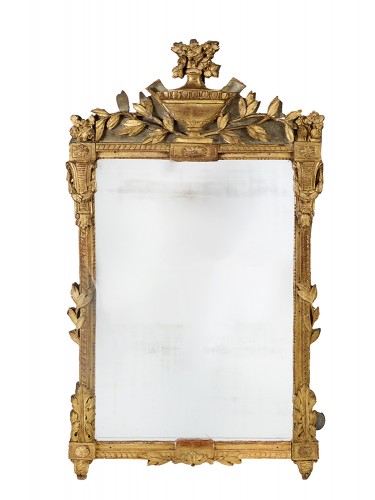 Miroir en bois doré Louis XVI
