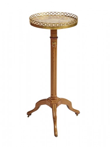 Guéridon tripode à crémaillère Louis XVI