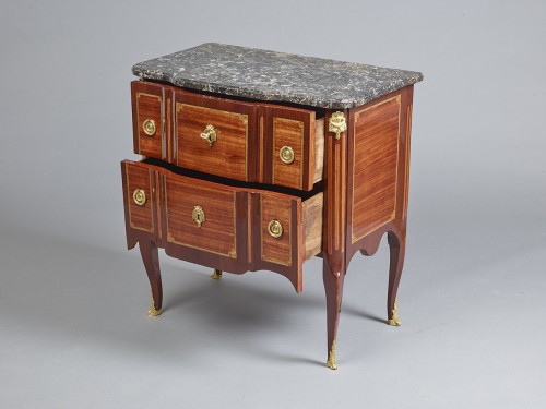 Mobilier Commode - Commode estampillée Bircklé d'époque Transition
