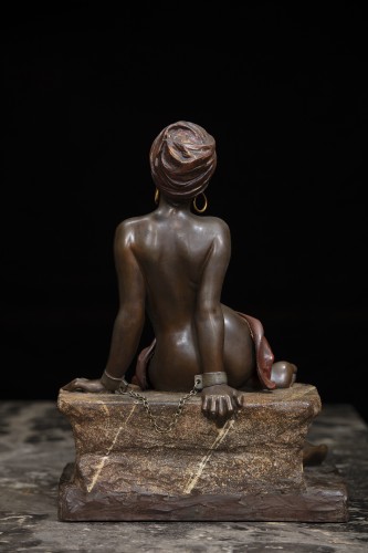Sculpture  - Double patina Orientalist bronze  - Emmanuel VILLANIS (1858 - 1914)