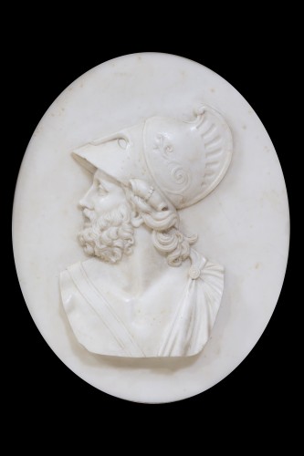 Sculpture  - Pair of large medallions in white statuary marble