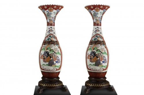 Pair Of Monumental Japanese Vases From The Edo Period