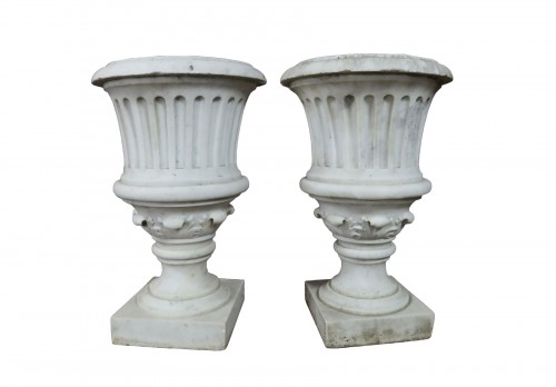 Paire de vases Médicis en marbre