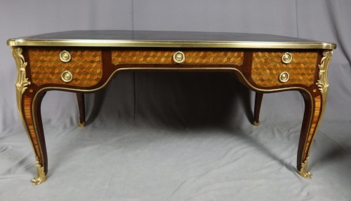 Bureau fin XIXe d'après un modèle de Jean François Oeben - Mobilier Style Napoléon III