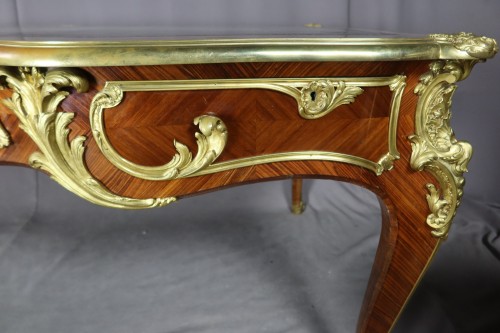 XIXe siècle - Grand bureau plat fin XIXe