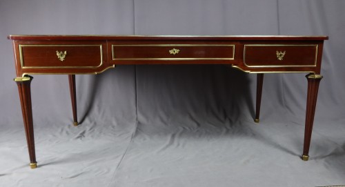 Mobilier Bureau et Secrétaire - Grand bureau en acajou
