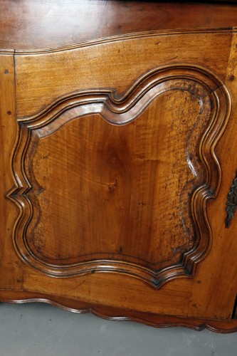 Antiquités - Walnut sideboard 18th century