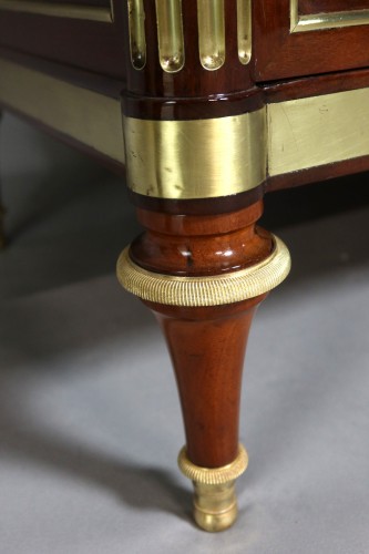 Antiquités - Commode Louis XVI
