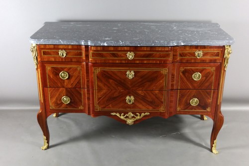 XVIIIe siècle - Commode Transition en marqueterie
