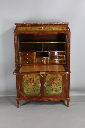 Mobilier Bureau et Secrétaire - Petit secrétaire en marqueterie de bois indigènes du XVIIIe siècle