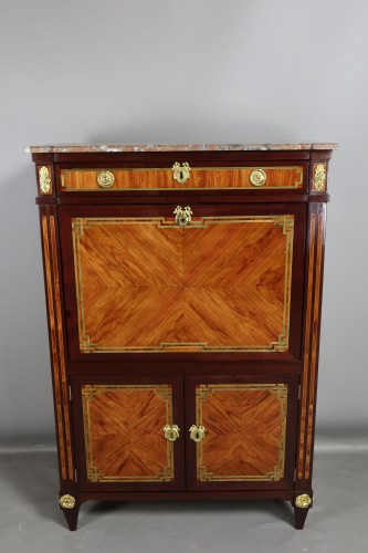 Mobilier Bureau et Secrétaire - Secrétaire Louis XVI en marqueterie