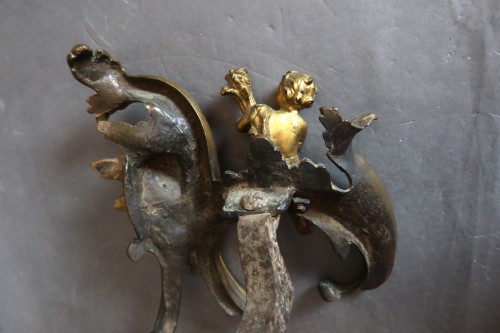 Antiquités - Chenets en bronze doré époque XVIIIe siècle