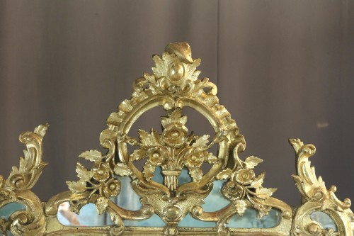 Miroirs, Trumeaux  - Miroir en bois doré fin XVIIIe début XIXe siècle