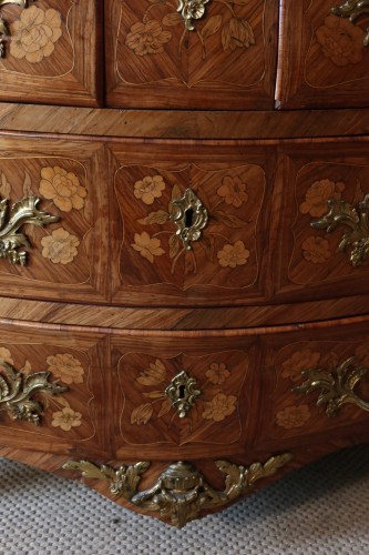 Commode début du XIXe siècle en marqueterie de fleurs - Empire