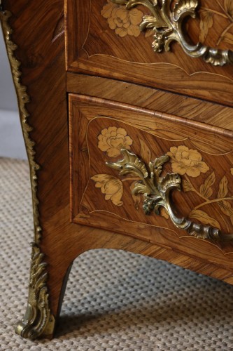 Empire - Commode début du XIXe siècle en marqueterie de fleurs
