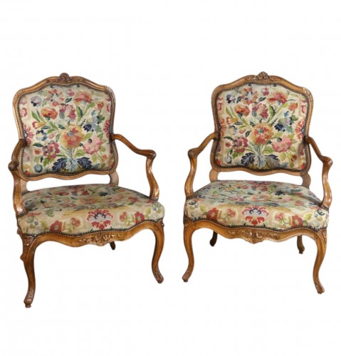 Paire de fauteuils Louis XV