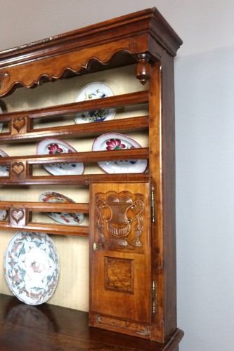 Antiquités - Buffet vaisselier XVIIIe siècle