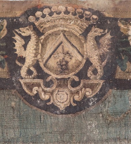 Antiquités - Grande tapisserie d'Aubusson en laine et soie vers 1650