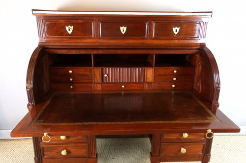 Mobilier Bureau et Secrétaire - Bureau cylindre en acajou époque XIXe