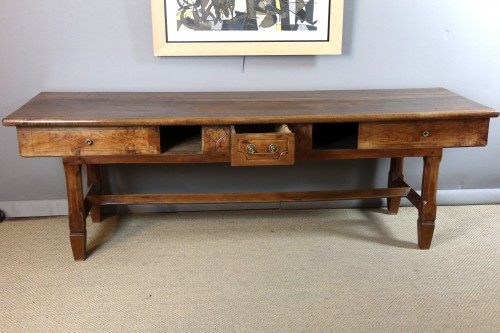 Mobilier Table & Guéridon - Table console en noyer XVIIIe siècle