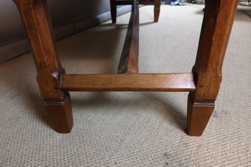 Antiquités - Table console en noyer XVIIIe siècle