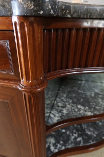 Antiquités - Buffet desserte Louis XVI en acajou, fin XVIIIe siècle