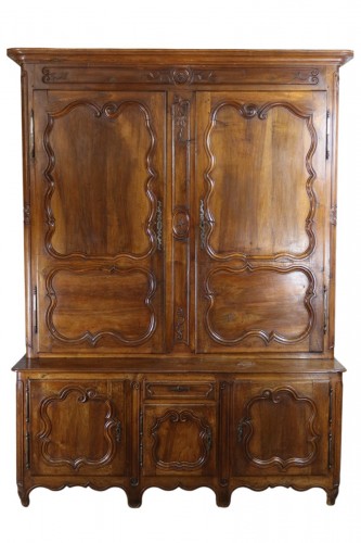 Buffet deux corps Louis XV du XVIIIe siècle