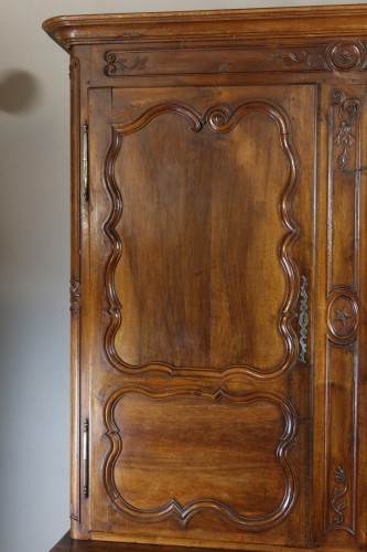 Louis XV - Buffet deux corps Louis XV du XVIIIe siècle