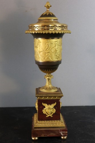 Garniture de cheminée circa 1820 par Etienne Tavernier - Horlogerie Style Restauration - Charles X