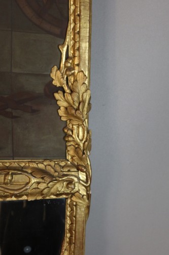 Antiquités - Grand trumeau du XVIIIe siècle