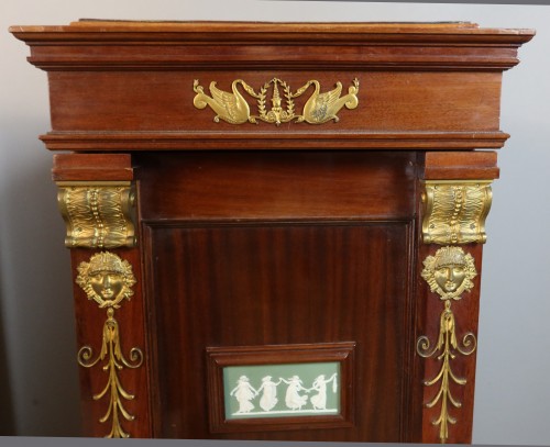 Antiquités - Paire de grandes sellettes à portes époque Napoléon III